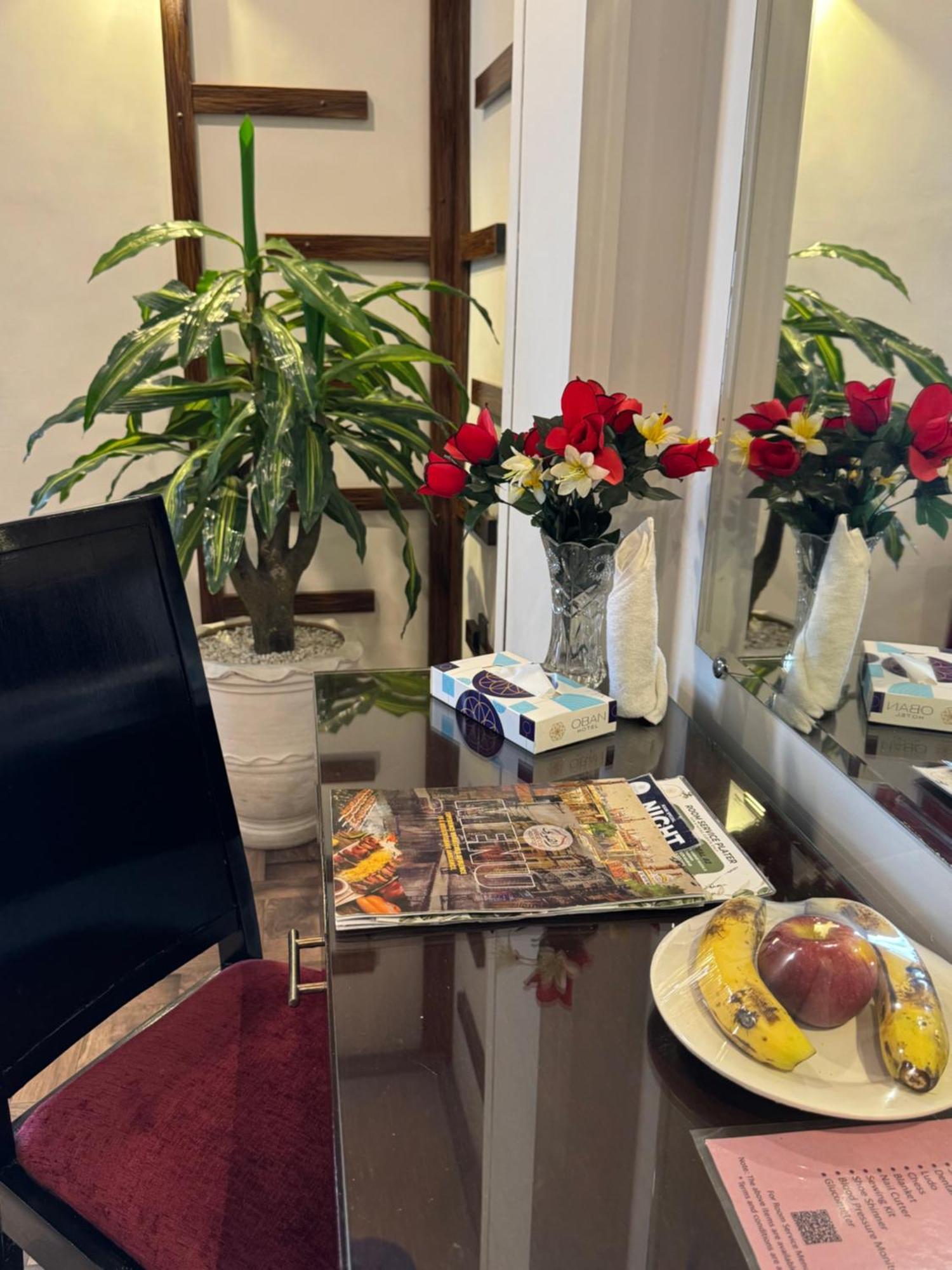 Hotel Oban Lahore Extérieur photo