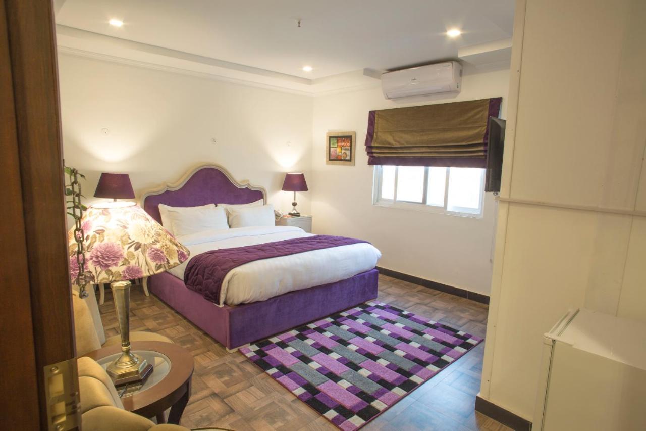 Hotel Oban Lahore Extérieur photo